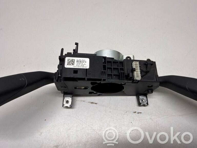 3c9bc10fa00200e862fe9ded71ab53a5-0ebfd9d73acc162dec3402f99b282153_wiper_turn_signal_indicator_stalk_switch