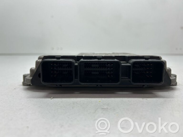 3c9f14cfe2e194a499193d0ac5ad20d1-da8c5d7a10f02cf5a1dc01180fe5d305_engine_control_unit_module