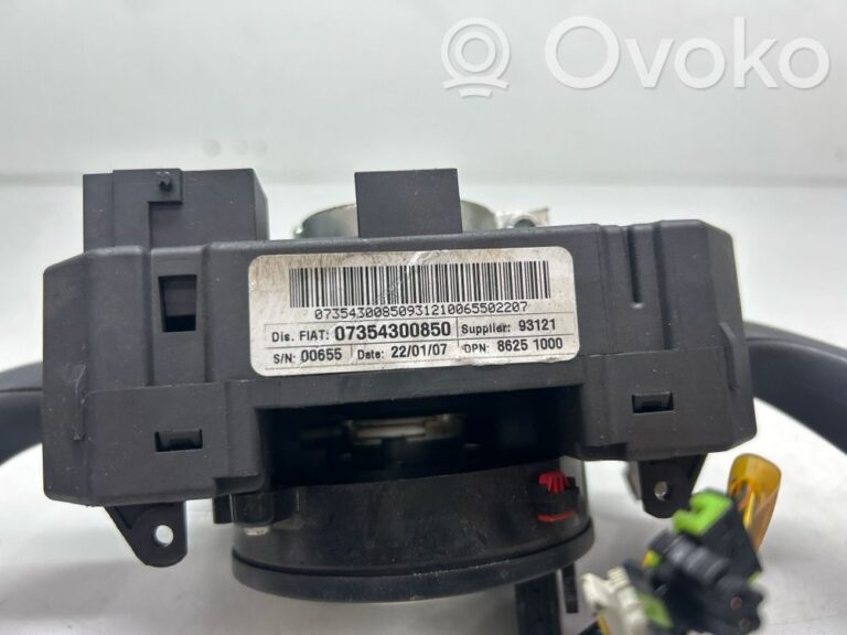 40fa7fbfcdbc192802403912a91c5a1c-4c80446dd5690ade5f230c72797dfda1_wiper_turn_signal_indicator_stalk_switch