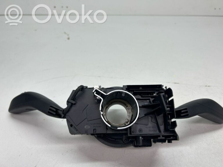 440959cc4e3c213e40eac139ed884020-cba934ed59bed21abb3e637e6de0163d_wiper_turn_signal_indicator_stalk_switch