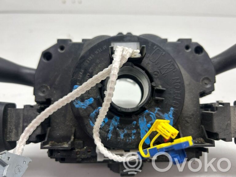 4554a50d05495ab56e934ae783e968c0-5c999f7772987be5cd5da9b052787808_wiper_turn_signal_indicator_stalk_switch