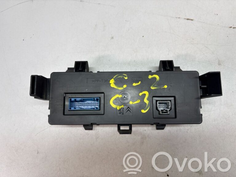 4d26fcd97a7a387e8954824752a95ae4-9549f4bcf8bebaef258da17f9ba65037_climate_control_unit