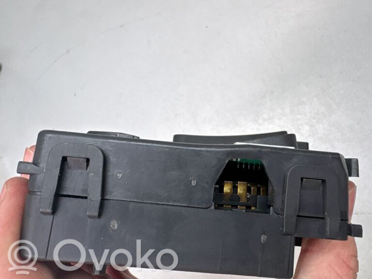 5343360496edace2a75b60d74d5b1995-07510f0546d49d654ced9d3010a6316a_wiper_control_stalk