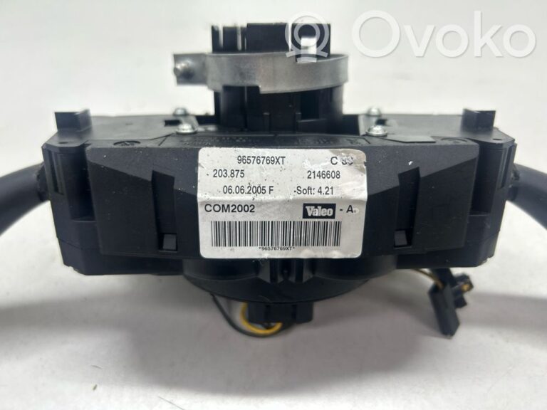 5bf10b60cbfce3d7630bb5084deaf9cd-5cae861092dac9e1e3f553732888e09c_wiper_turn_signal_indicator_stalk_switch