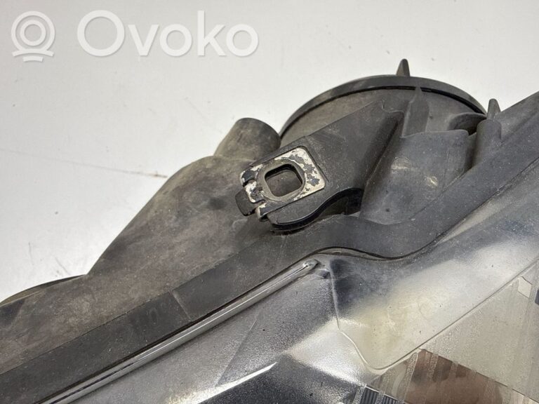 5f68038b165dc58a12cad82a695ec29e-6b98c28d0d66184f73fd863ce745fdc0_headlight_headlamp
