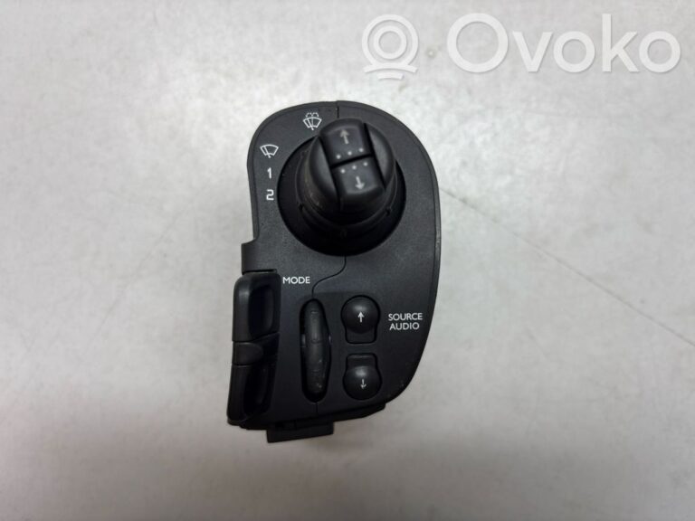 66047b1d842a789a5a0085f32d342c4d-5f3aba62b78733b5a60bdc8d2545d6fa_wiper_control_stalk