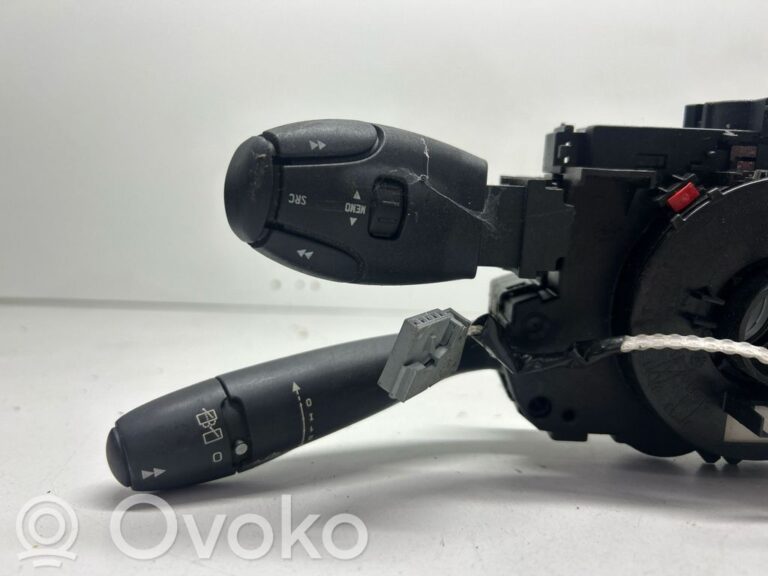 679840099f2c3e822499e59918ad3ef8-e0efc5bbb2e7d7af4f78aa6e1ee18d54_multifunctional_control_switch_knob