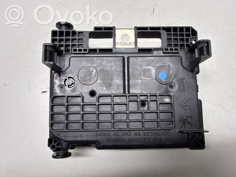 6f4dd6a90027b6a35d286bb9bf9a853f-f9734342c76733e62403b381cfe9866a_fuse_box_set