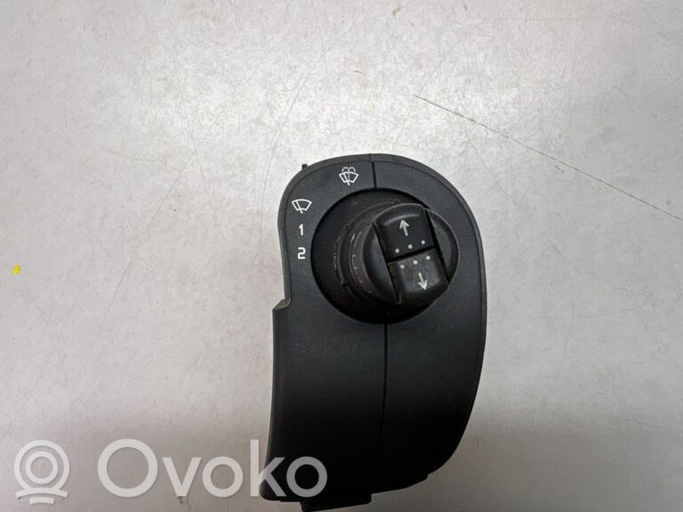 753c6d57e0e61ebaa563b574fe0cc327-771122c3f19056690425af7e5d02ac61_wiper_control_stalk