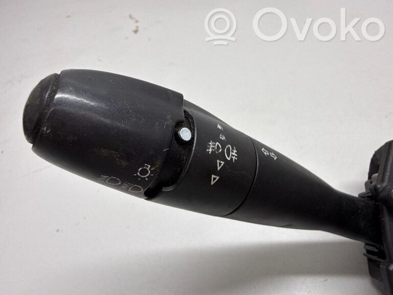 76a089baee0c97c4004f5a9382537f12-5b7bda1c6eac6d959db132af8b274675_wiper_turn_signal_indicator_stalk_switch