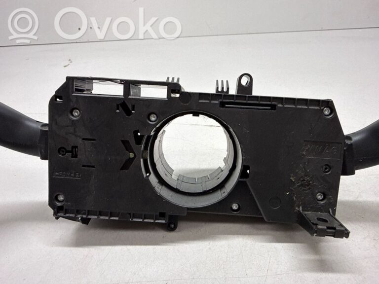 7b338684d94a2ce2cdcc2bb822c32d4d-ae2bdca507815d483ee76fc1027e61f9_wiper_turn_signal_indicator_stalk_switch