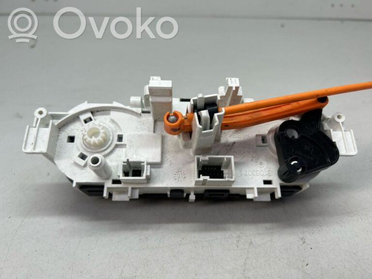 86fbbef094967817c5dc03450eff0126-f067520da4f3488eba2e644088291655_climate_control_unit