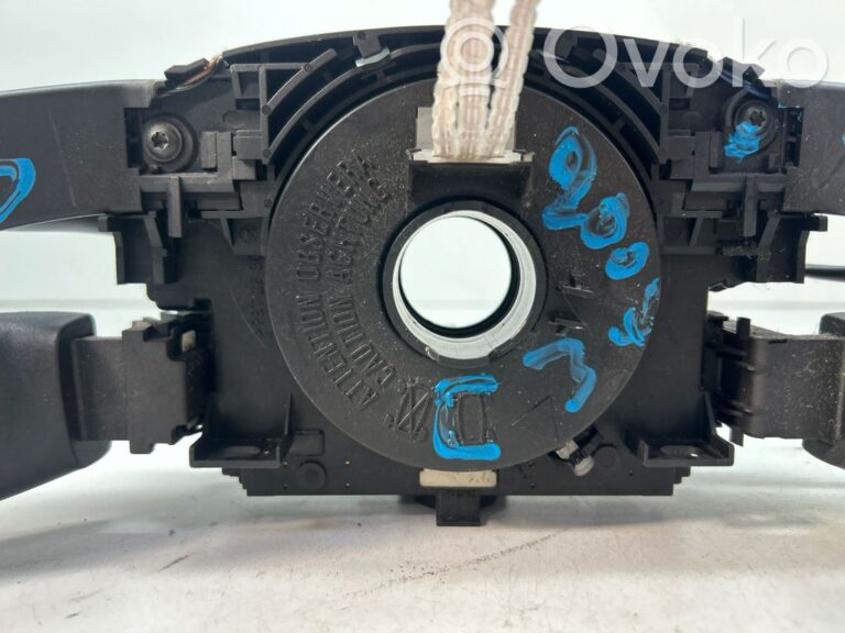 92aed365940a9f522b5a6fa77bfcca67-ca1511b99c33bbc6d0b1b7ba09cf5c68_wiper_turn_signal_indicator_stalk_switch