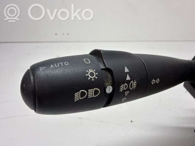 a03c93f956042d2f0d2b22757b901b68-5bf8b239e11b2ed3ee114cf4e33cc68d_wiper_turn_signal_indicator_stalk_switch