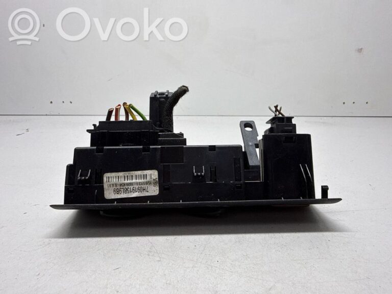 a796bbb57820b2094787bd321560ecb9-a177715c38f7dab52f637c9a759daf11_climate_control_unit
