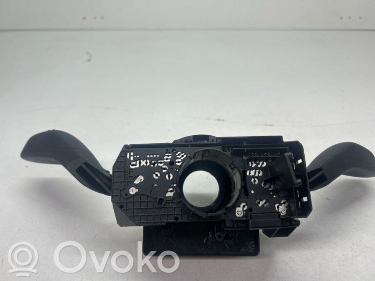 aab9eb01699a20ecbb3618b7f3a90969-ec5427a40fbebfcc034aedfef66a4fc6_wiper_turn_signal_indicator_stalk_switch