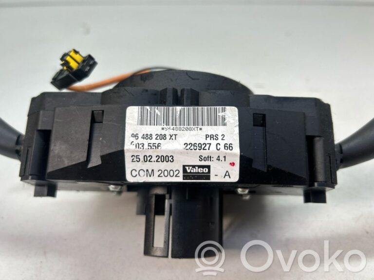 b9907cad1d61009271eb761a6d9862fb-4b2ddb0e13c3efbfaecdbd72b2fdb9f0_light_switch