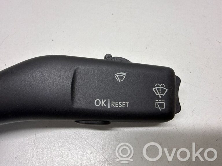 be208a8a98afcc3a3e306bfb21e51937-44ace5a44eacb05def14d2512ea0c482_wiper_control_stalk