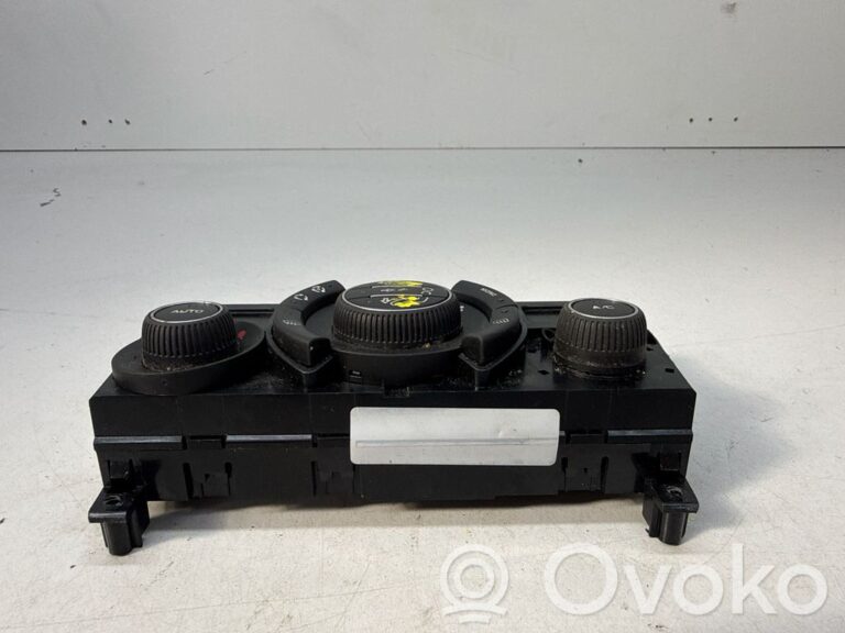 c2b70b3d93f65d1c4fdc9cfac805e09b-5a7a61630ad0babefc845df9f6e54384_climate_control_unit