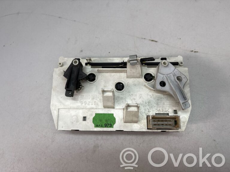 c67d21f0464a8c7ccd56238028994c98-f785479f0b1684825e4c89de9dfd9fce_climate_control_unit