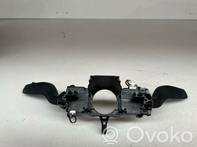 cccd69bed7bac369f98b0c250f6f87c3-b82c1bf52b3990eee6cf07158b5dcc44_wiper_turn_signal_indicator_stalk_switch