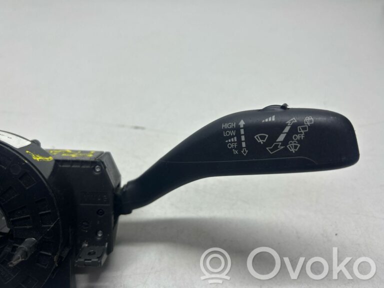 d2603ced15aaf7ddd7c65a8895e2458d-bc8d2b410297e1b7d920472e6fa5f2d7_wiper_turn_signal_indicator_stalk_switch