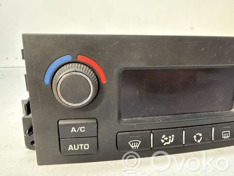 d493d3c0da53945bc468d23399ab6c21-0da3a458c6c1d58c3f271ab65fe90b34_climate_control_unit