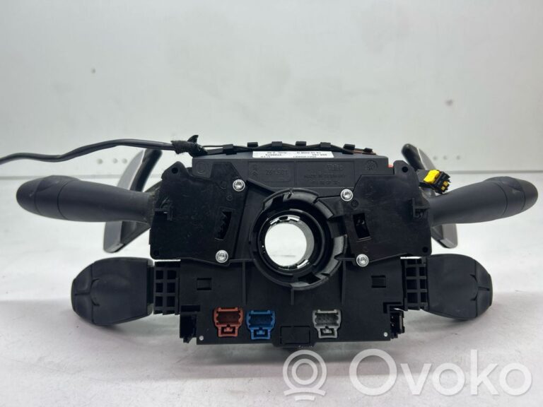 da8e7b9c0ab65d4922912b3217f5f6ca-69116917b25437b1ad11e341dce64b48_gear_shift_switch_knob
