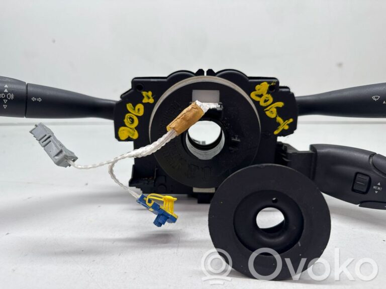 e783f84da27be4935411e9762d3d852b-4d5be9d351b99503a1e2344b4205f747_wiper_turn_signal_indicator_stalk_switch