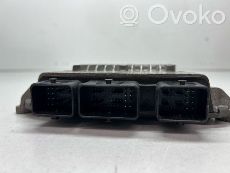 eaa65fb8990ad7f923356c832c762e4c-2a760609c41ddc0d7271c880543250c9_engine_control_unit_module