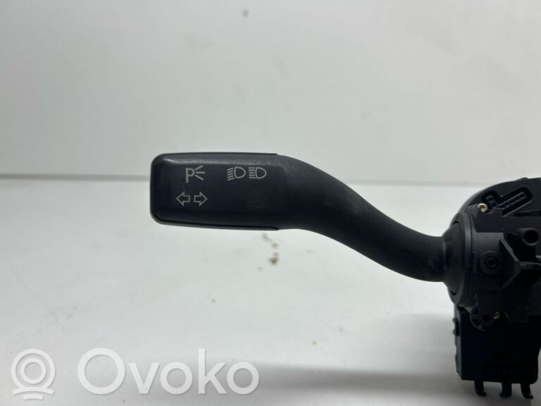 eeb9f976d227f507c86bf24f7d278f2f-b83239a100c43537243776c787b81706_wiper_turn_signal_indicator_stalk_switch