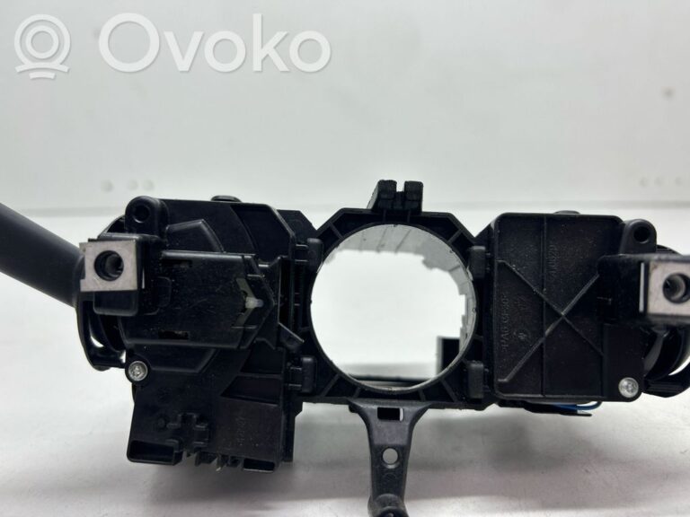 ffb6de7b1d5ee64a85a8780d59237fd5-4171fd2db8bf09647af2a19e04085bd1_indicator_stalk