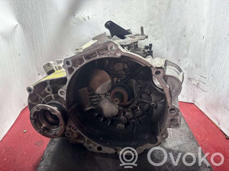 215a79aa519b2b7657d7e9880889085d-acf1bd159f7c61dd20aaa42633988a33_manual_6_speed_gearbox