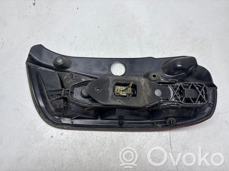 2172e47b99d63d402a8b3347ea41a551-ac1a6e344b63375d4b02394361763d2d_rear_tail_lights