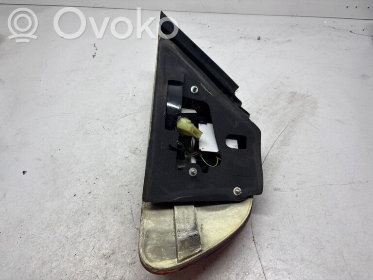 44034494e1c5355542858f5f45543133-a8c8cdbecd195d94943cece3ca7eddfc_rear_tail_lights