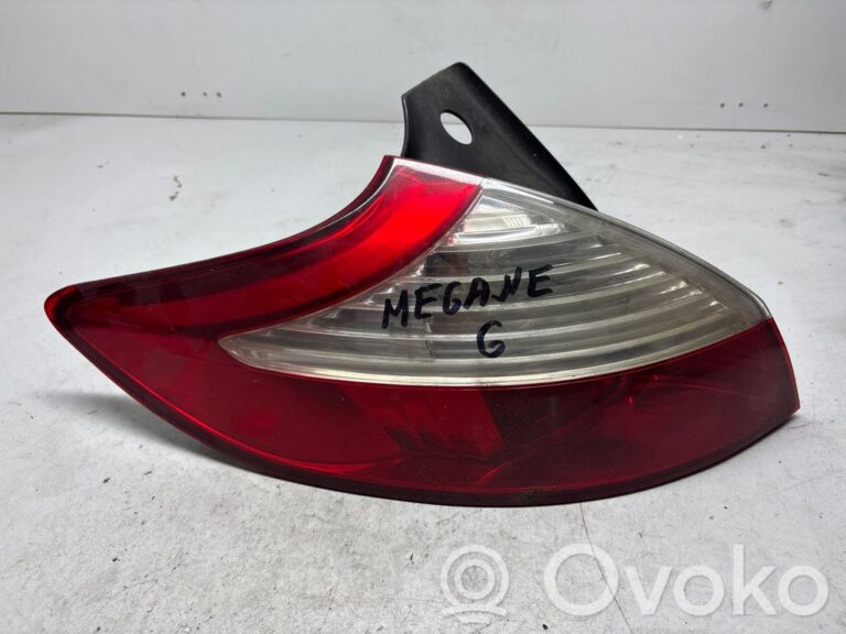 463ac899cb76db6469d51db63b8d6d7c-4cd66b3b74c3207923a91164c8cef65f_rear_tail_lights