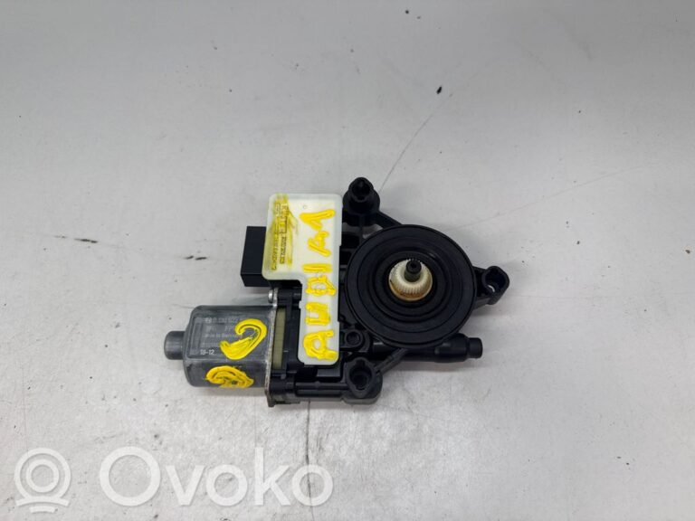 Moteur de lève-vitre de porte arrière