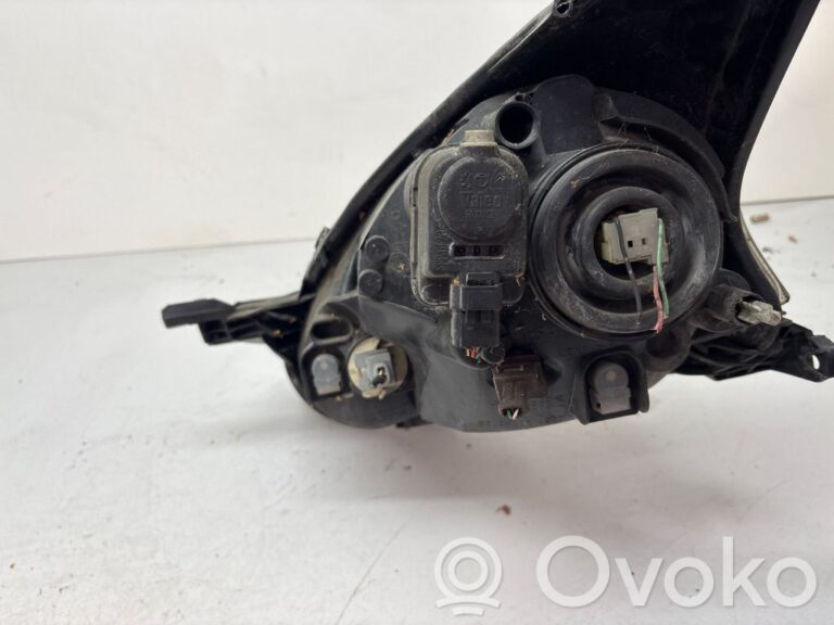 5aba630d3301caec919f746f2bae78e4-6d20a9bbe1619eb16901f0d57de82c55_headlight_headlamp