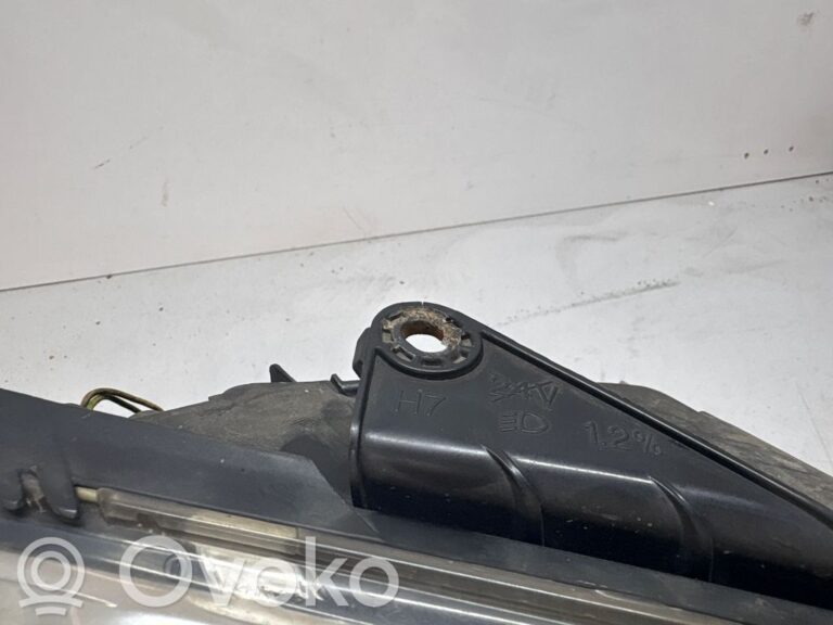 67db4055cd44e0a8ac34ba9febb56685-e3beba6d310db3254ccb1a2b37e65dca_headlight_headlamp