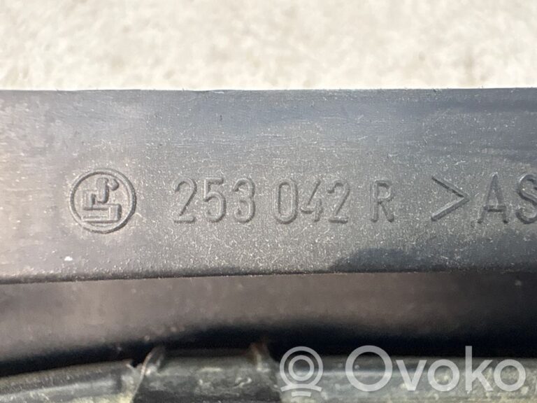 9e387d9d9418842233cfcd63fde651c8-2e5703a1b0c85939f06ce3c3585567f2_rear_tail_lights