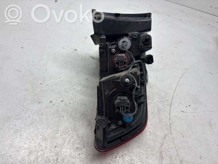 c7130ebe1dea127e7987a393fe15146f-37db5ea12a648e7999a5fc34728ef988_rear_tail_lights
