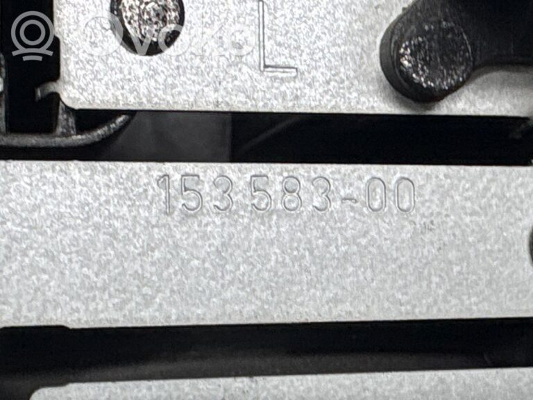 dcf5af86ffc191d41e6c999c486d50b2-59dc461c6b892e46f9d3e8378fa31dc3_rear_tail_lights