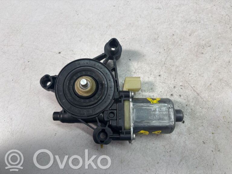 Moteur de lève-vitre de porte avant