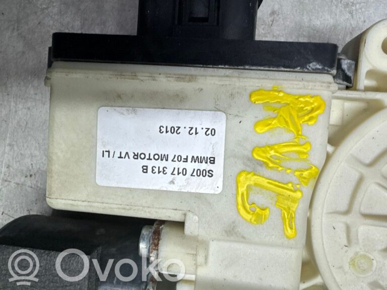 Mécanisme de lève-vitre avec moteur