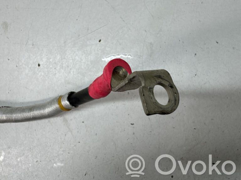 Câble de batterie positif